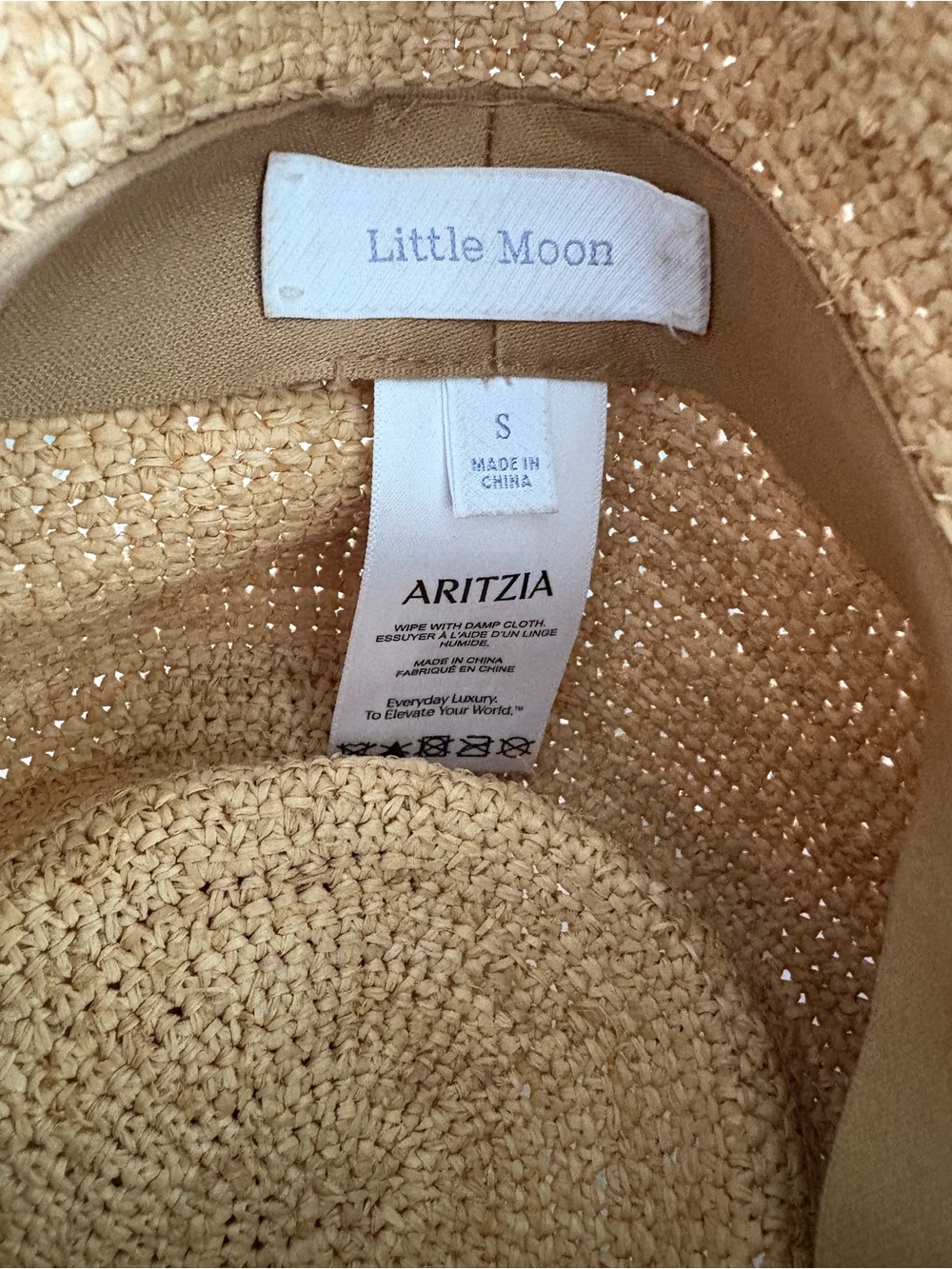 Aritzia Little moon sunbeam hat - Picture 5 of 8